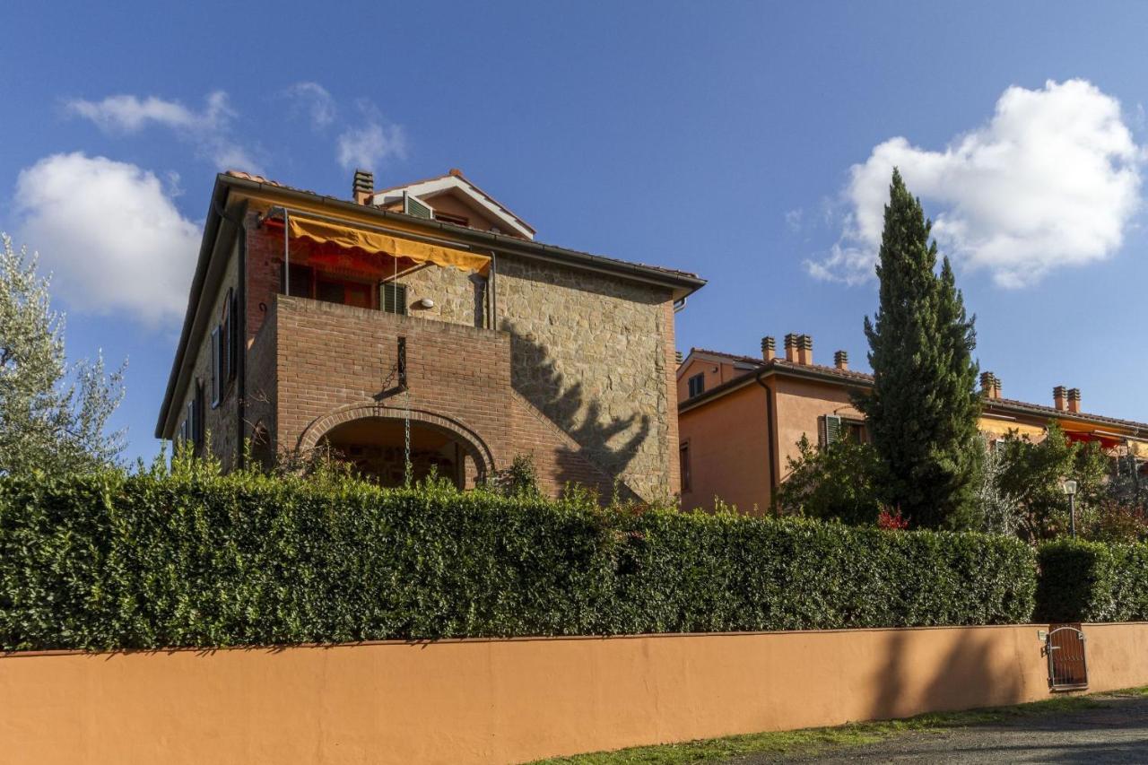 Calanchi Apartments 蒙塔约内 外观 照片